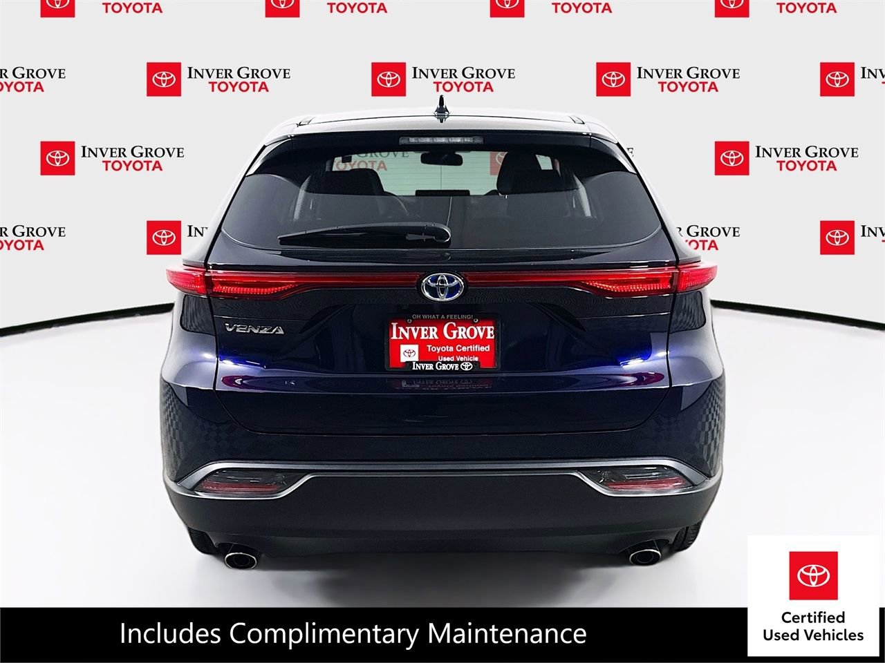 Certified 2024 Toyota Venza LE image 6