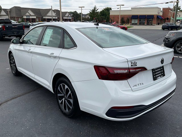 Used 2022 Volkswagen Jetta S FWD image 5
