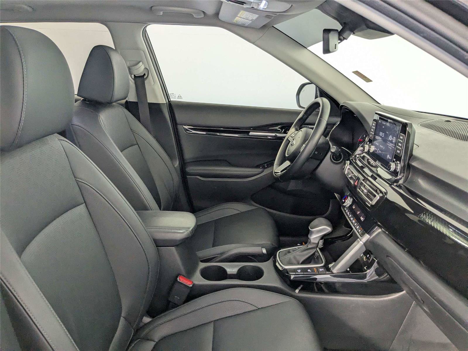 Used 2021 Kia Seltos EX image 32