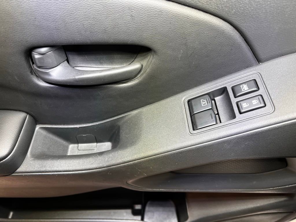 Used 2025 Nissan Frontier S image 19