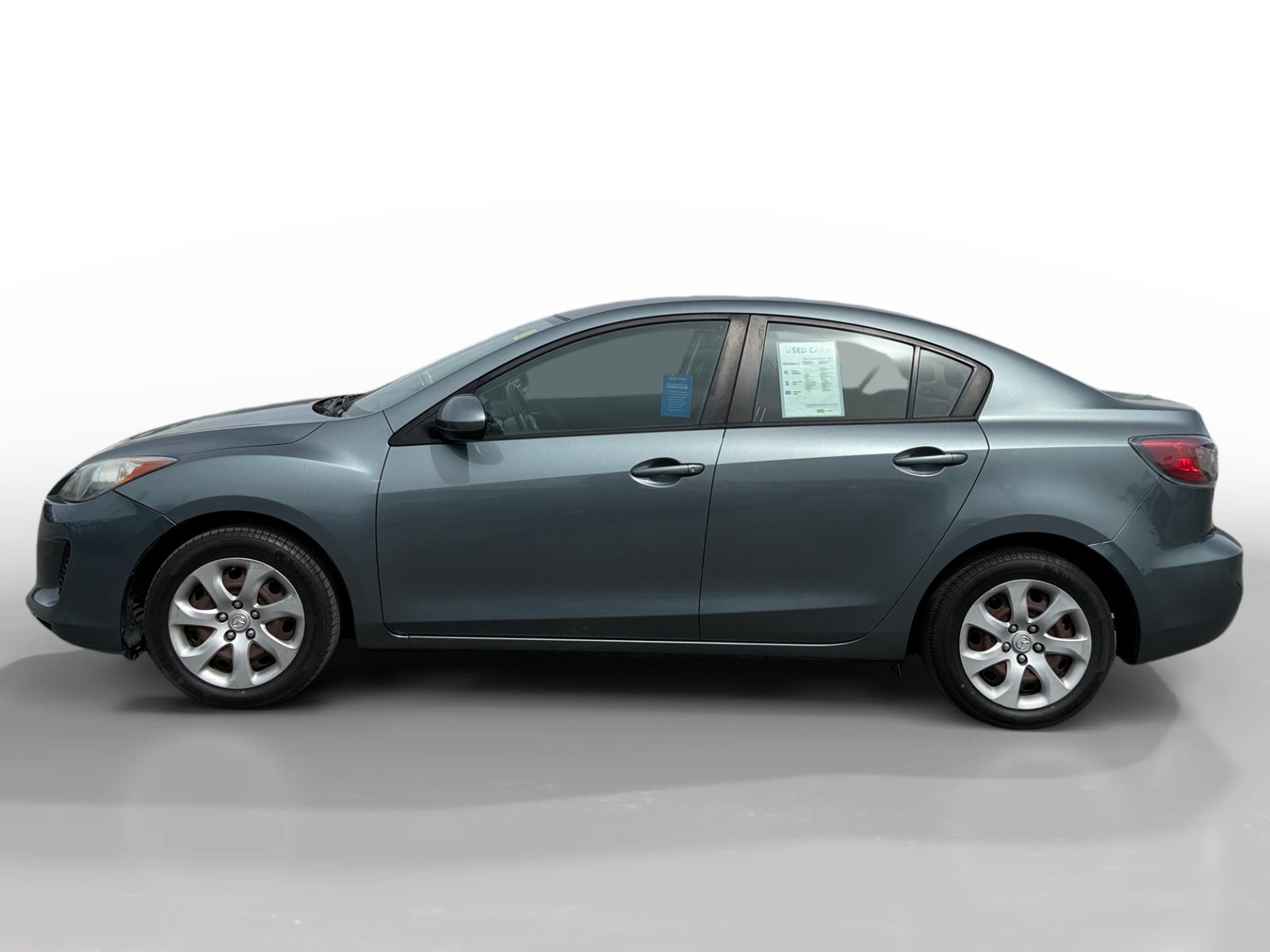 Used 2013 MAZDA MAZDA3 i Sport image 2