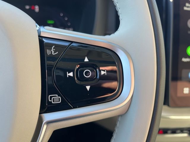 New 2026 Volvo XC60 T8 Ultra w/ Protection Package Premier image 28