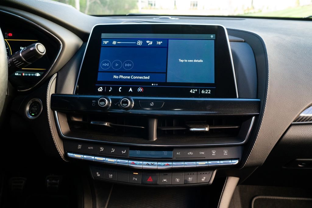 Used 2024 Cadillac CT5 V Blackwing w/ LPO, Bronce Accent Package image 11