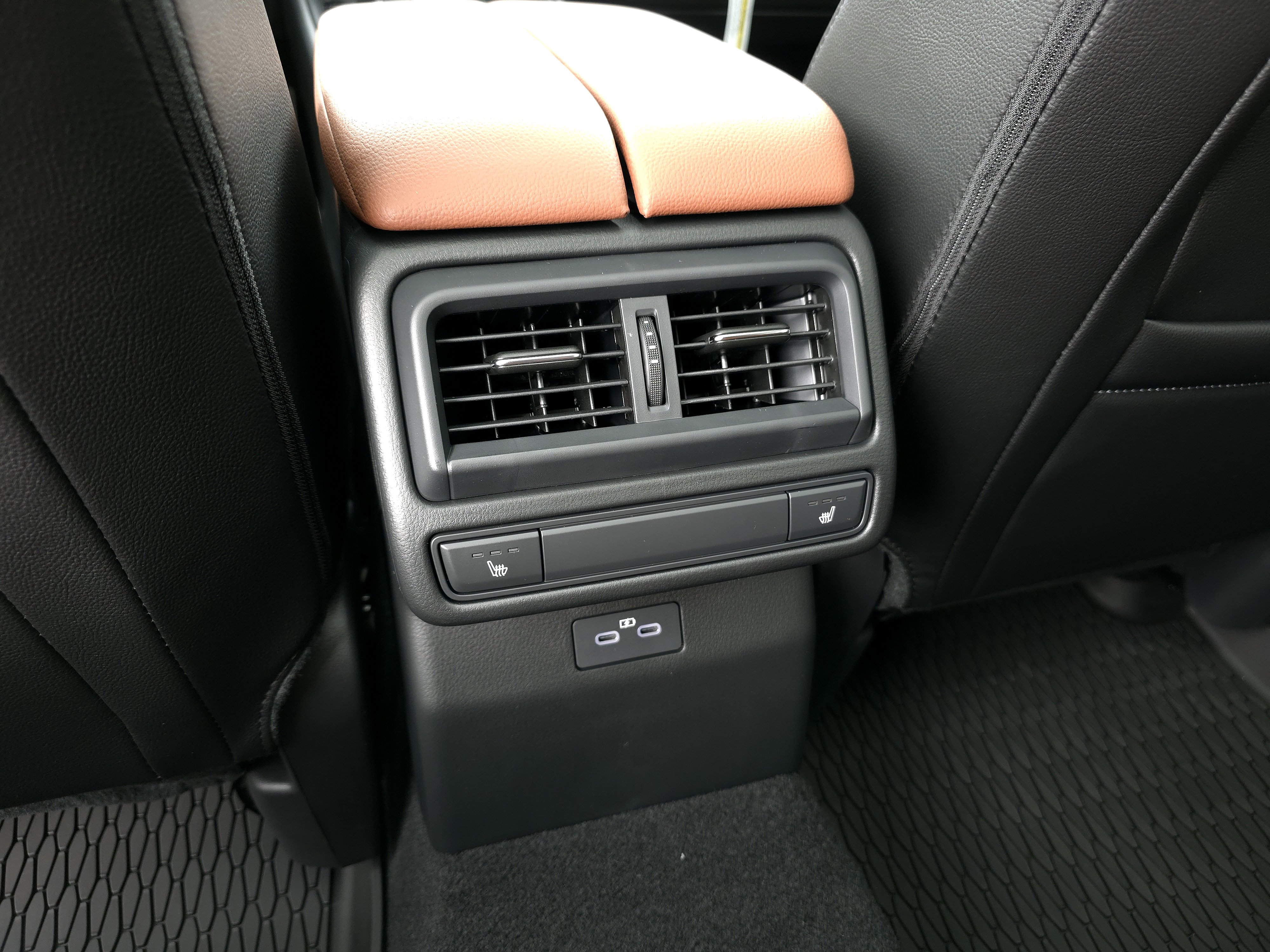 New 2025 MAZDA CX-50 AWD 2.5 Turbo w/ Accent Package image 28