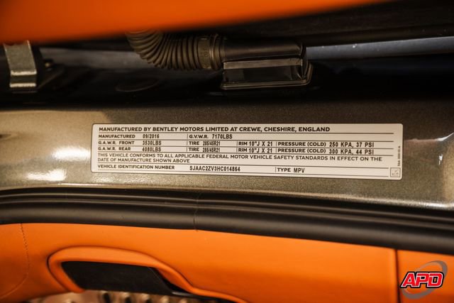 Used 2017 Bentley Bentayga image 94