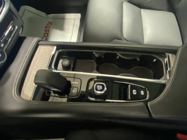 Used 2023 Volvo S90 B6 Plus w/ Protection Package Premier AWD/4WD image 24