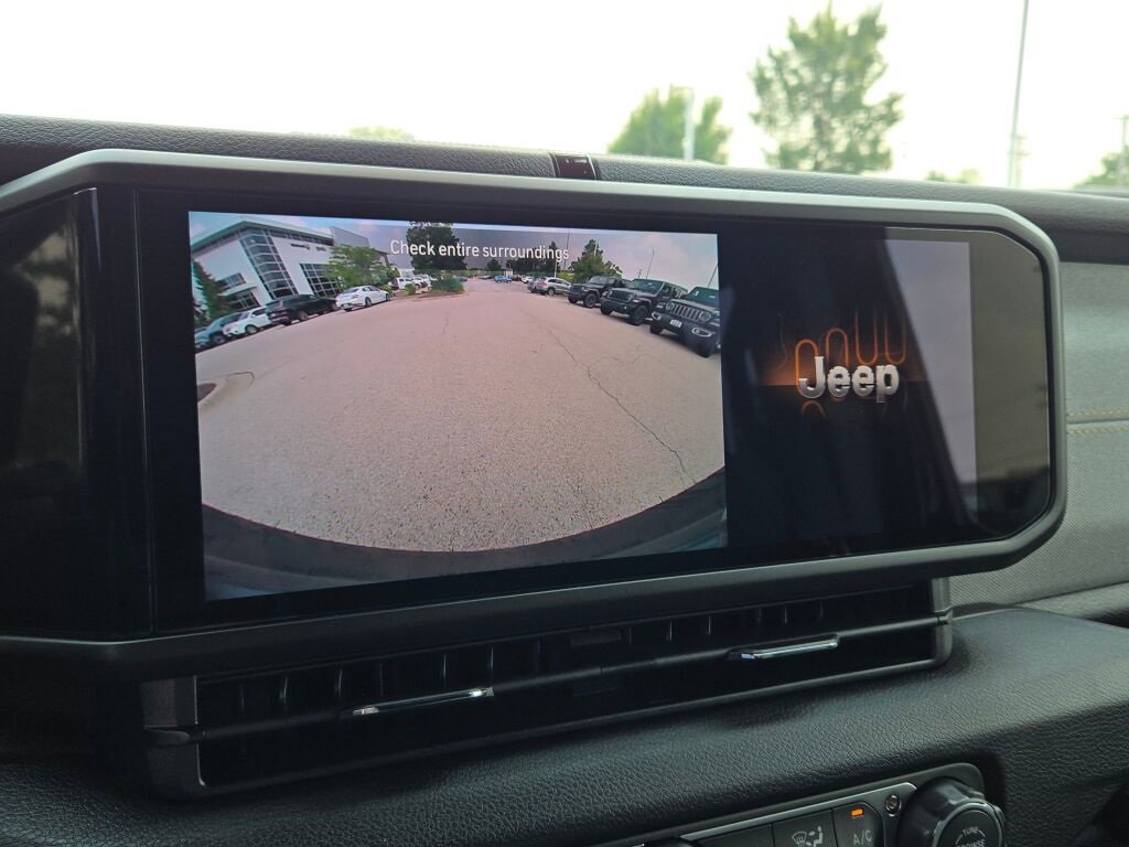 New 2025 Jeep Wrangler Sport S image 30