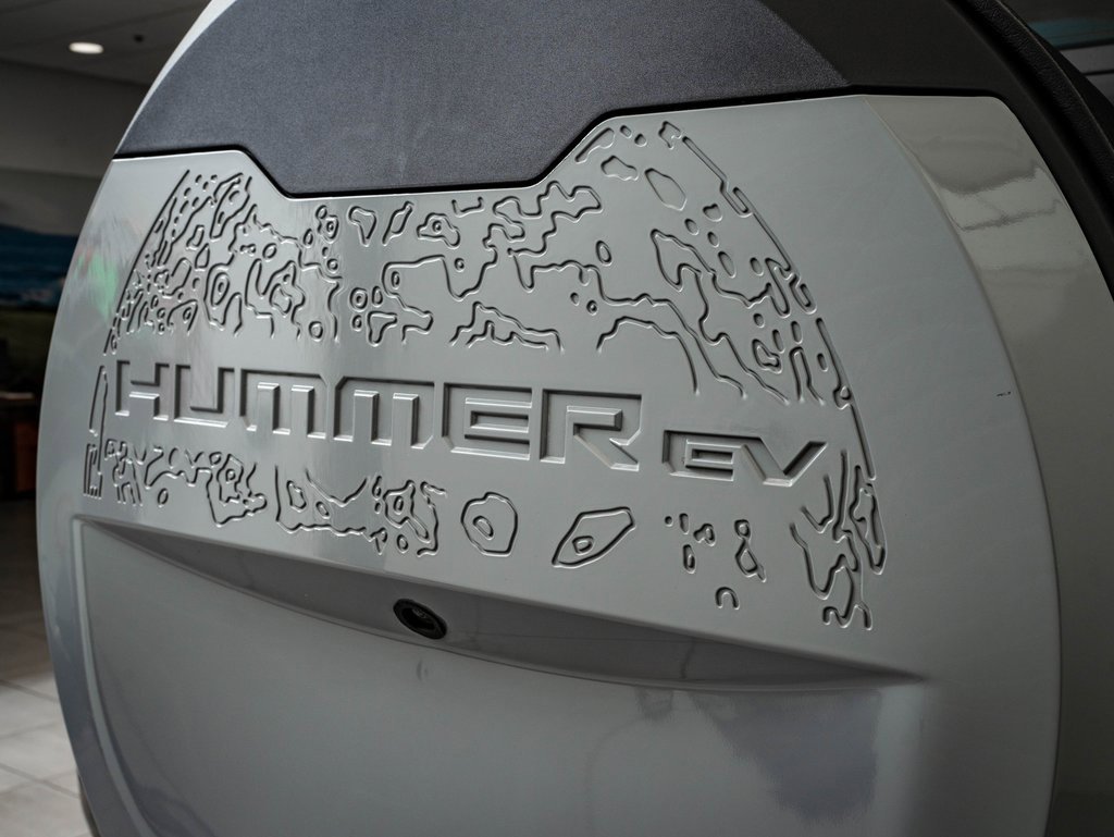 Used 2024 GMC Hummer EV 3X image 20