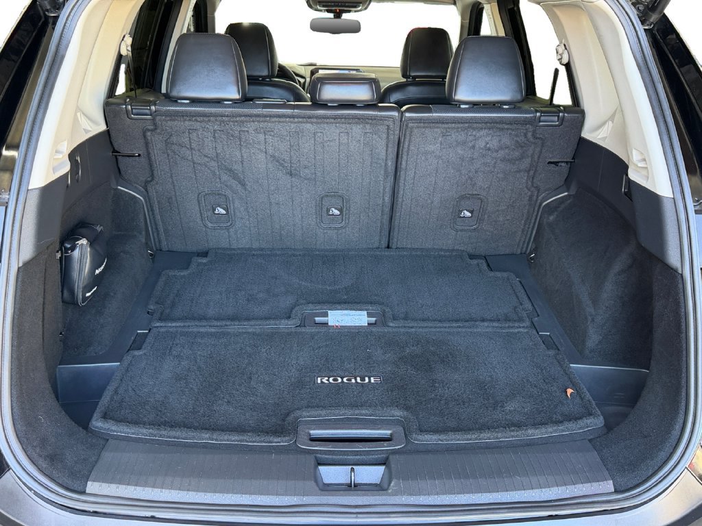 Used 2023 Nissan Rogue Platinum w/ Platinum Premium Package FWD image 19
