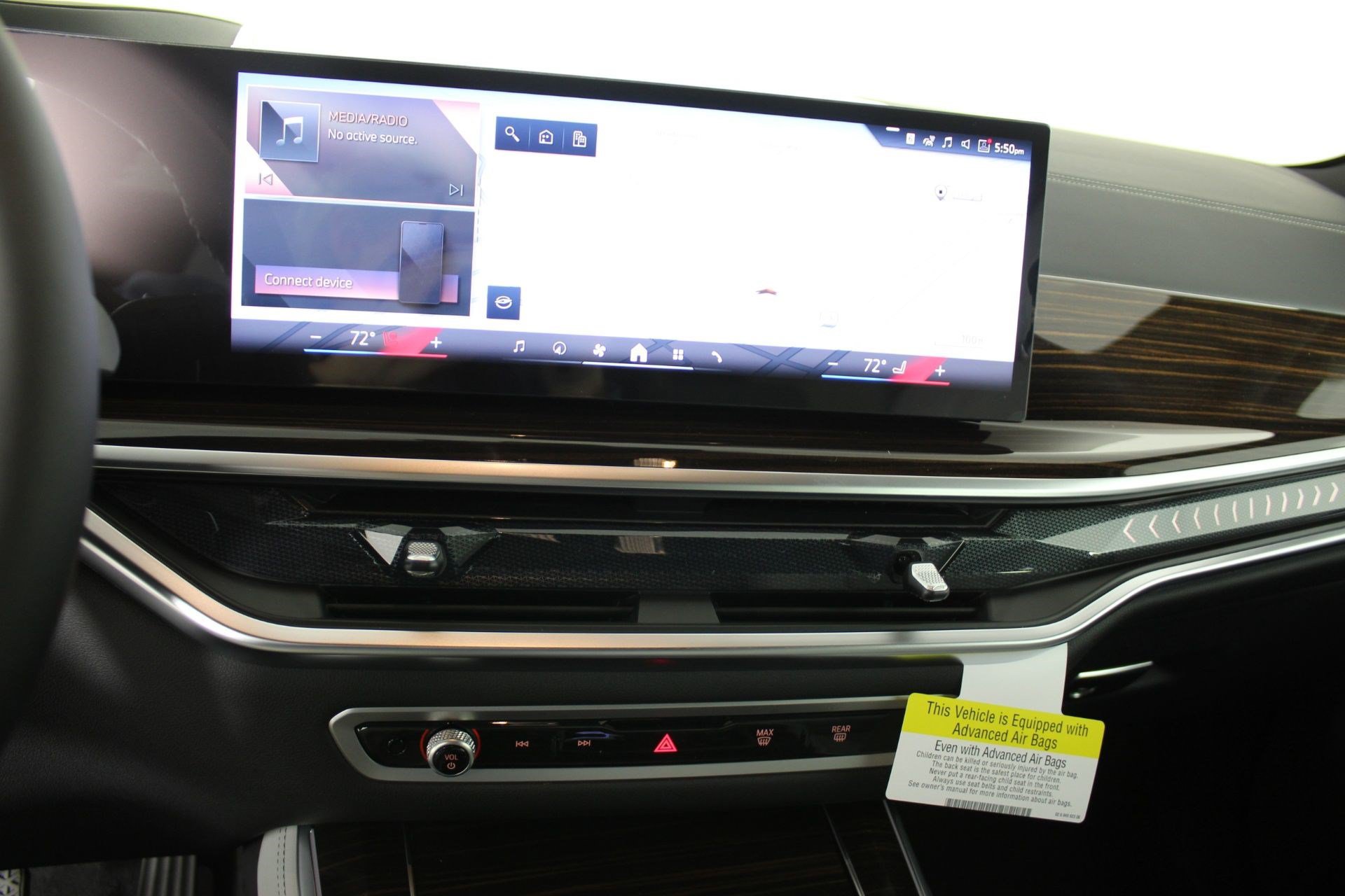Used 2026 BMW X5 sDrive40i w/ Climate Comfort Package RWD image 26