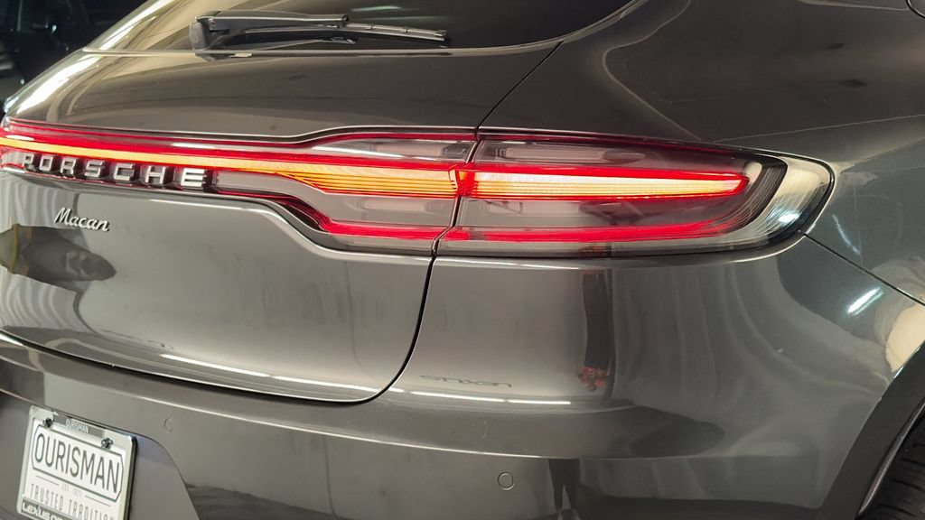 Used 2019 Porsche Macan AWD/4WD image 8