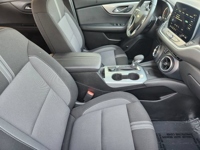 Used 2024 Chevrolet Blazer LT w/ Convenience Package FWD image 18