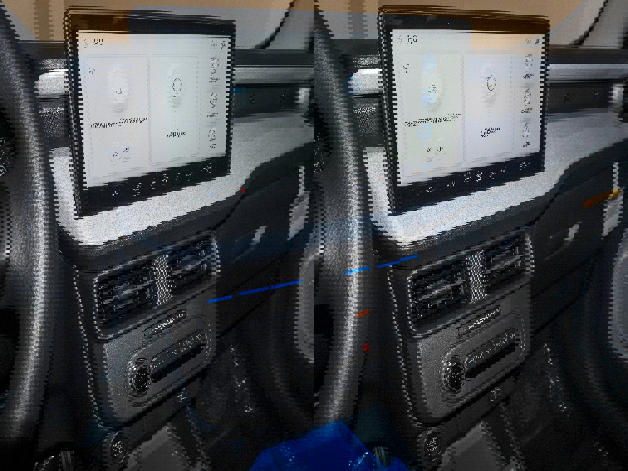 New 2025 Ford Maverick XLT image 30