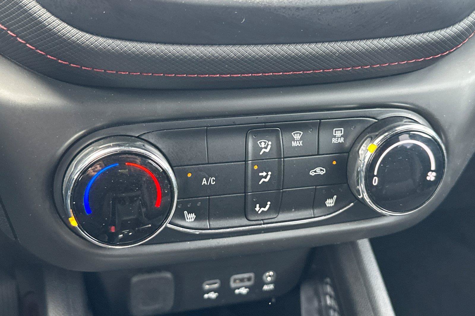 Used 2022 Chevrolet TrailBlazer RS FWD image 20