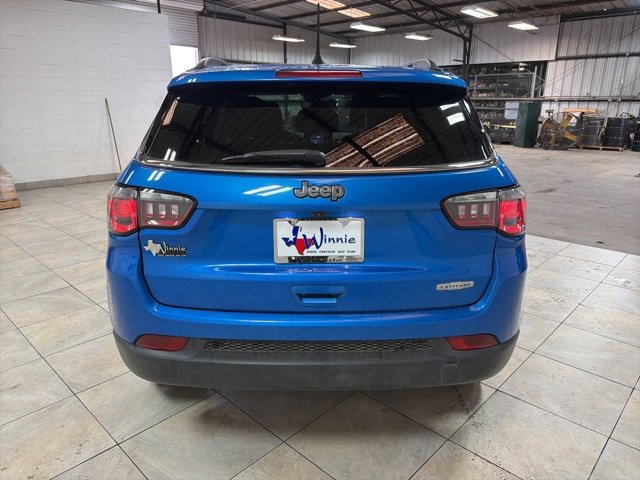 Used 2022 Jeep Compass Latitude image 4