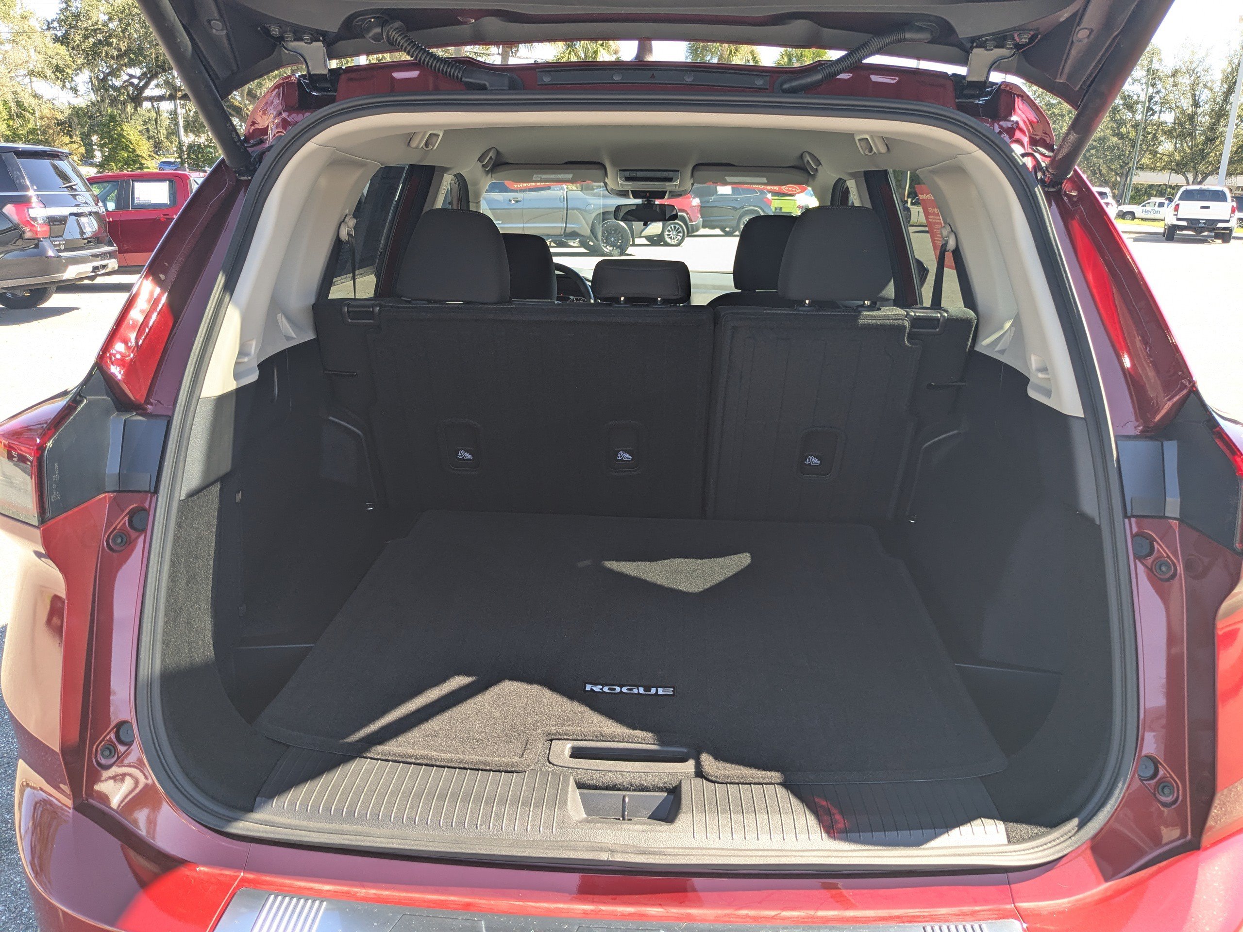 Certified 2026 Nissan Rogue SV w/ Cold Weather Package AWD/4WD image 12