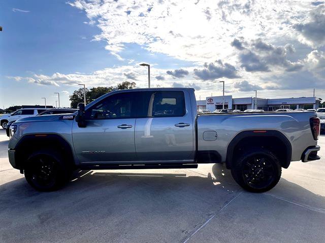 Used 2026 GMC Sierra 2500 AT4 w/ AT4 Premium Plus Package AWD/4WD image 9