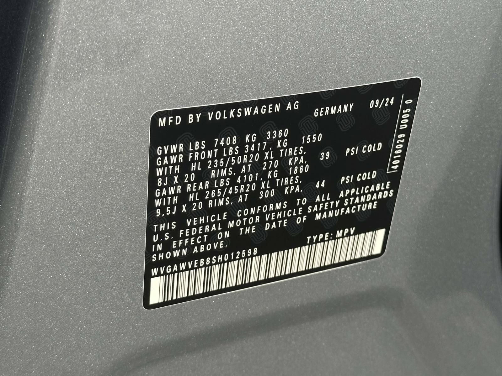 New 2025 Volkswagen ID. Buzz Pro S image 15