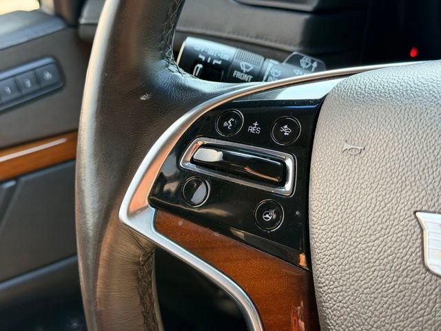 Used 2018 Cadillac Escalade ESV Premium Luxury AWD/4WD image 12