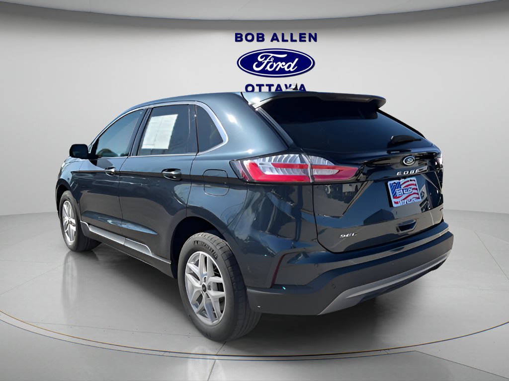 Used 2024 Ford Edge SEL w/ Convenience Package image 5