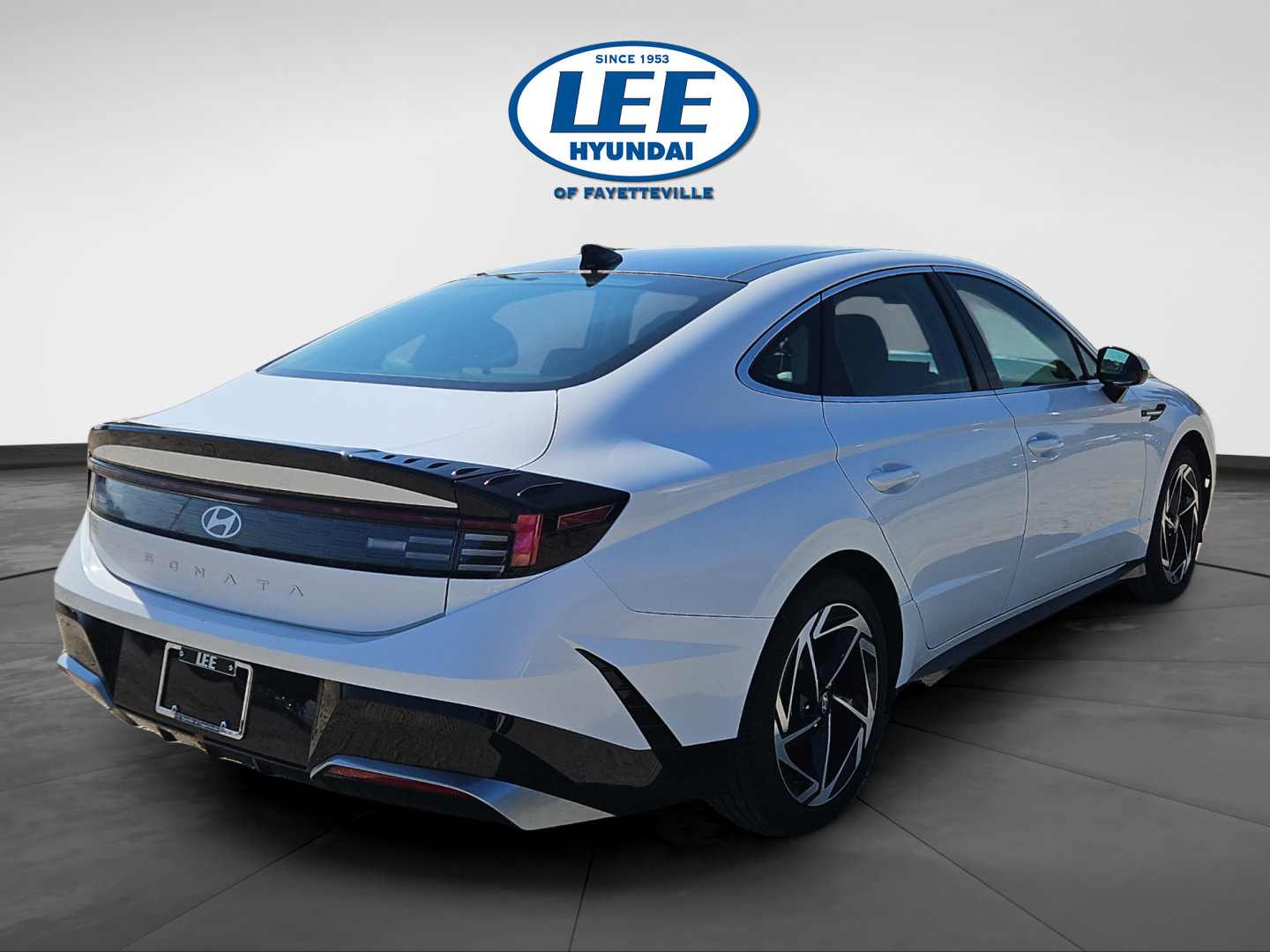 Certified 2024 Hyundai Sonata SEL w/ Convenience Package FWD image 3