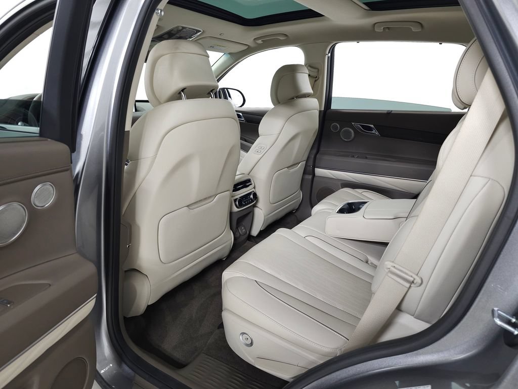 Used 2024 Genesis GV80 2.5T w/ Prestige Package AWD/4WD image 41