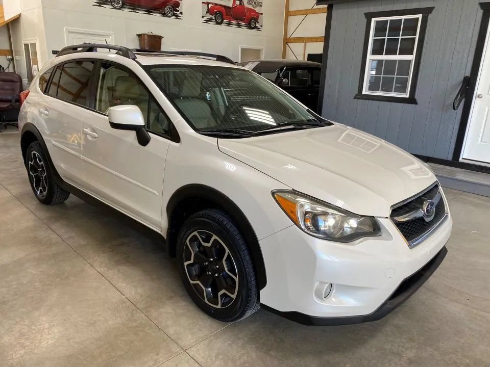 Used 2014 Subaru Crosstrek 2.0i Limited AWD/4WD image 4