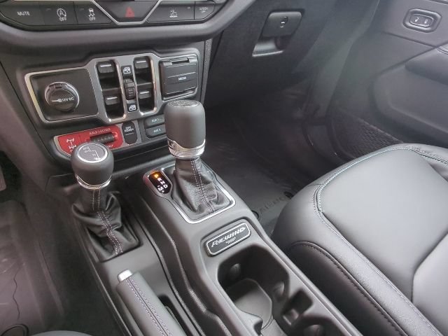 New 2026 Jeep Wrangler Unlimited Sport AWD/4WD image 17