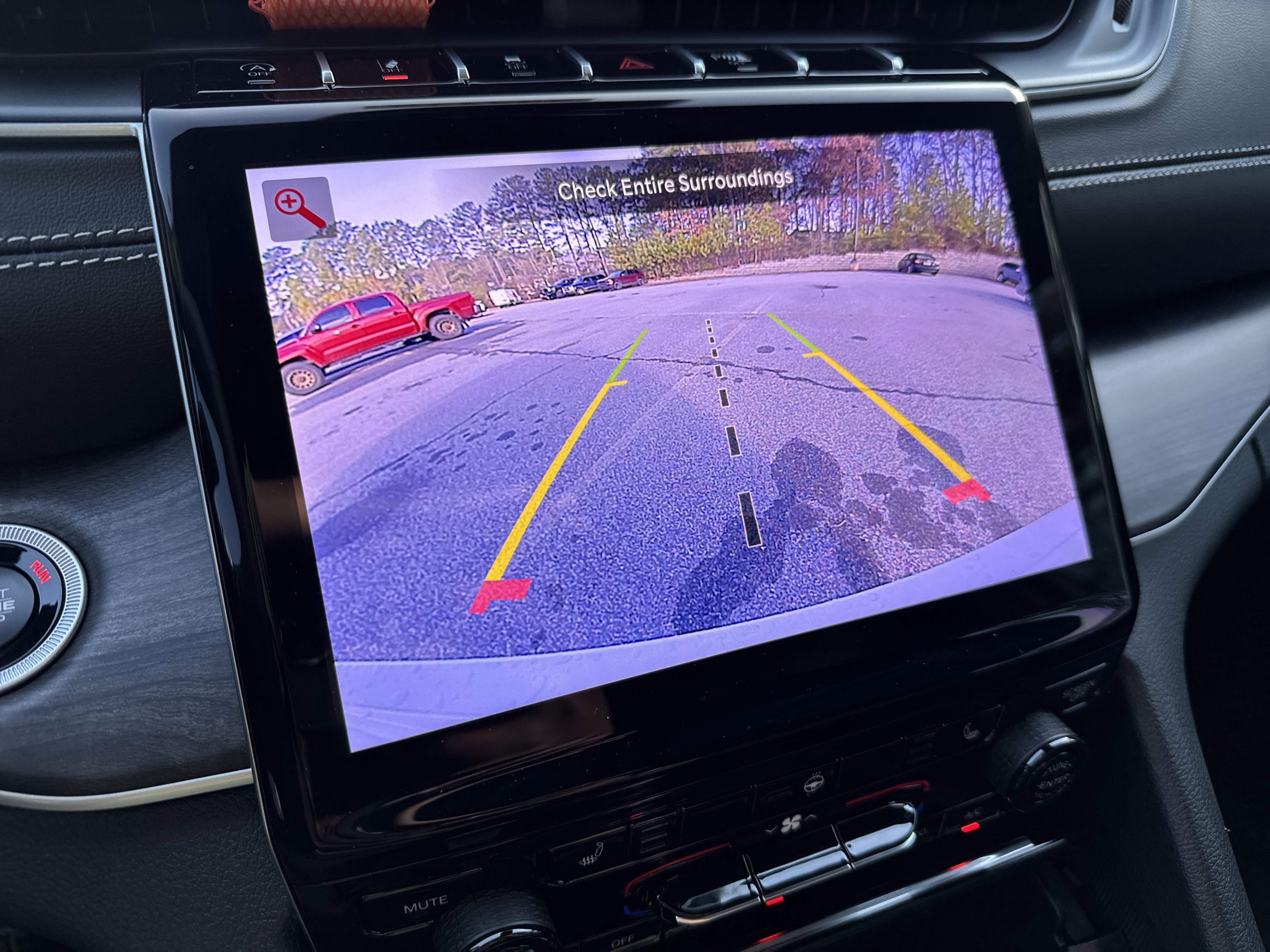 New 2025 Jeep Grand Cherokee Limited w/ Black Appearance Package image 35