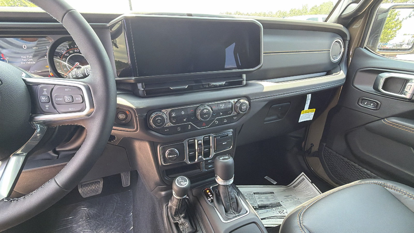 New 2026 Jeep Wrangler Unlimited Sahara AWD/4WD image 25