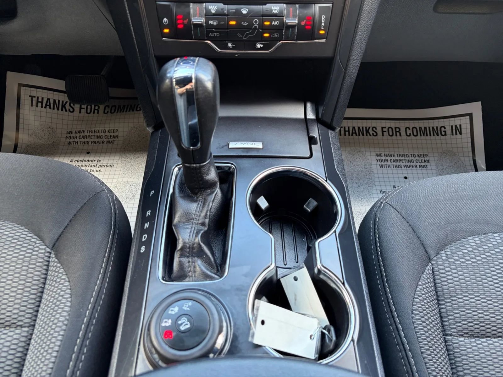 Used 2019 Ford Explorer XLT w/ Equipment Group 201A AWD/4WD image 29