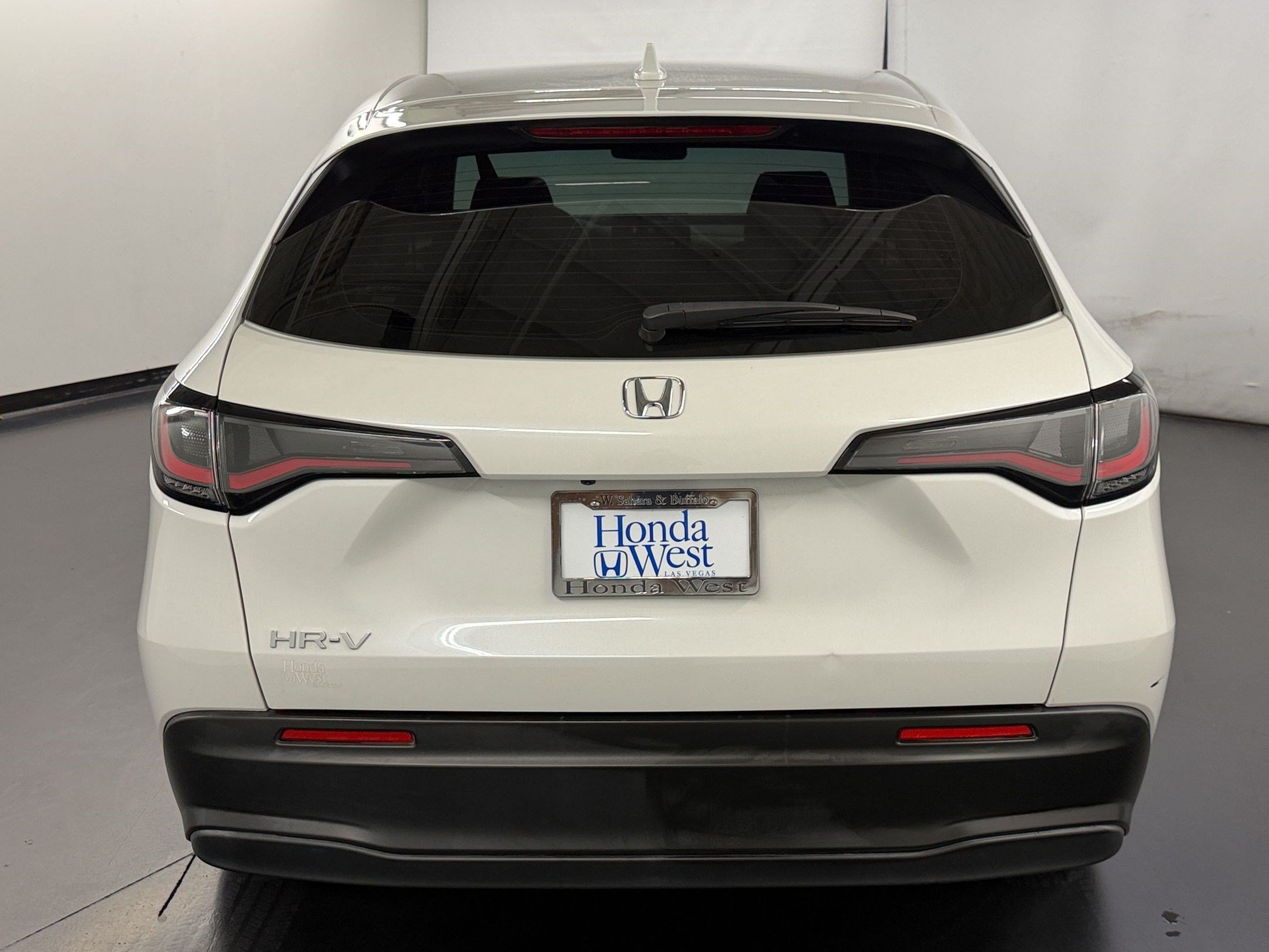 Certified 2024 Honda HR-V LX image 10