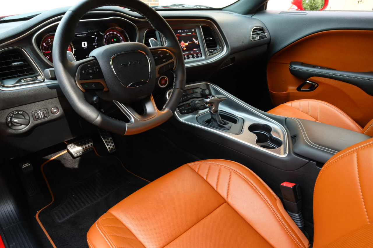 Used 2017 Dodge Challenger SRT Hellcat image 14
