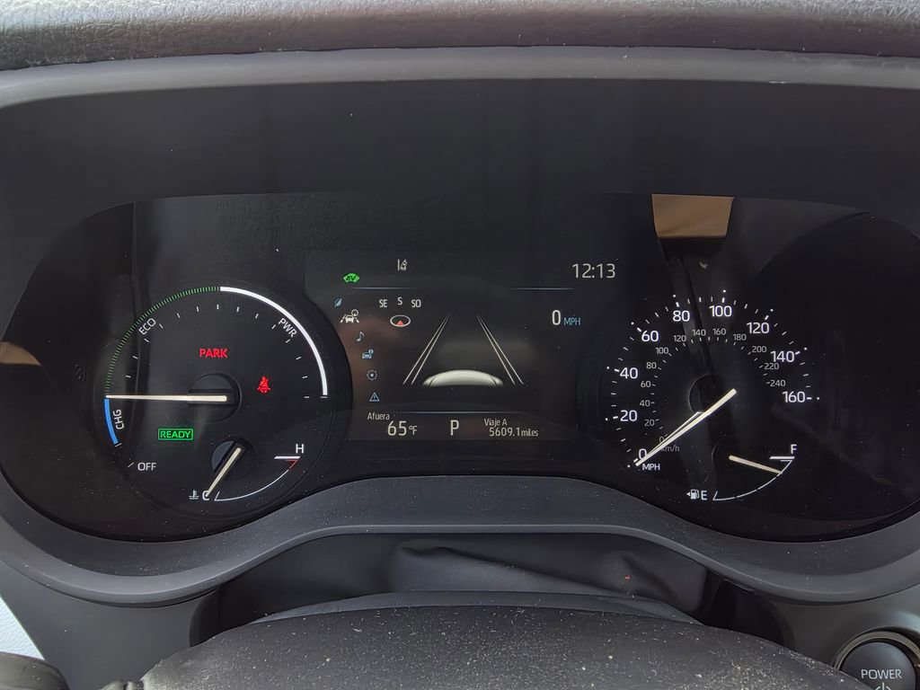 Used 2025 Toyota Sienna XLE w/ XLE Plus Package image 15