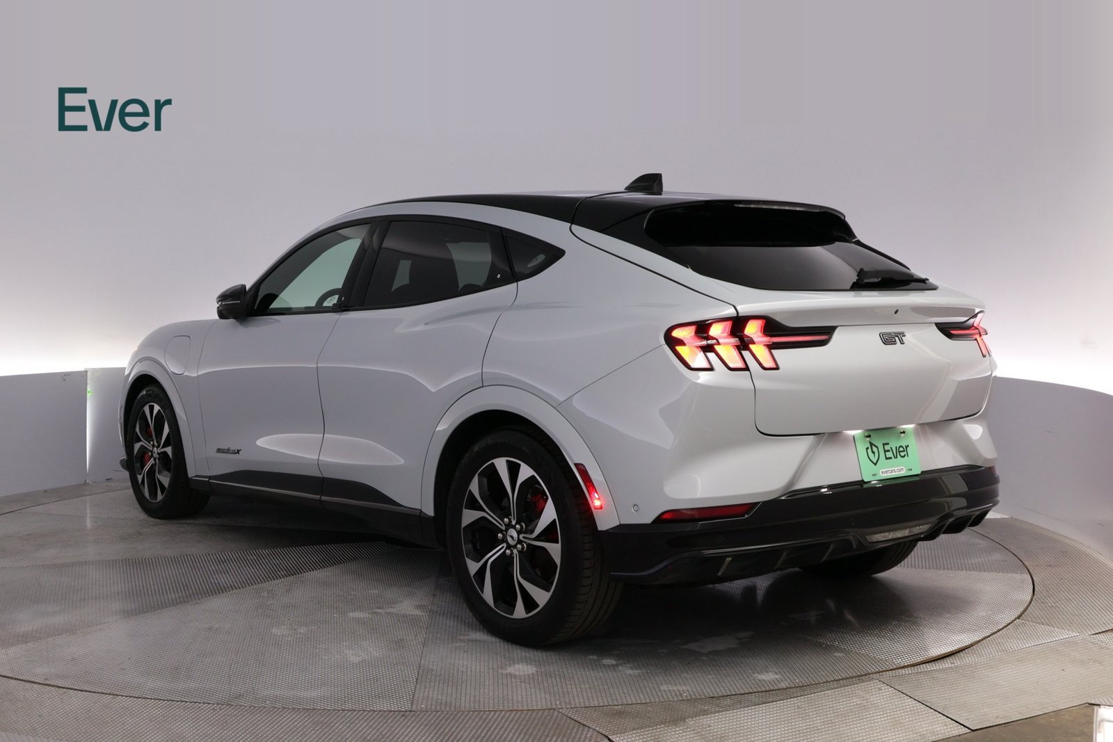 Used 2022 Ford Mustang Mach-E GT AWD/4WD image 17