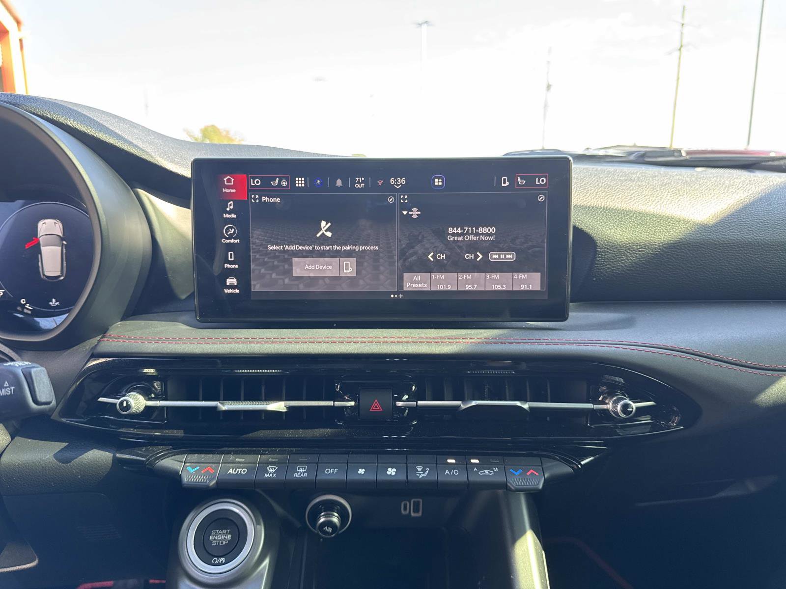 Used 2024 Dodge Hornet R/T w/ R/T Blacktop Package image 24