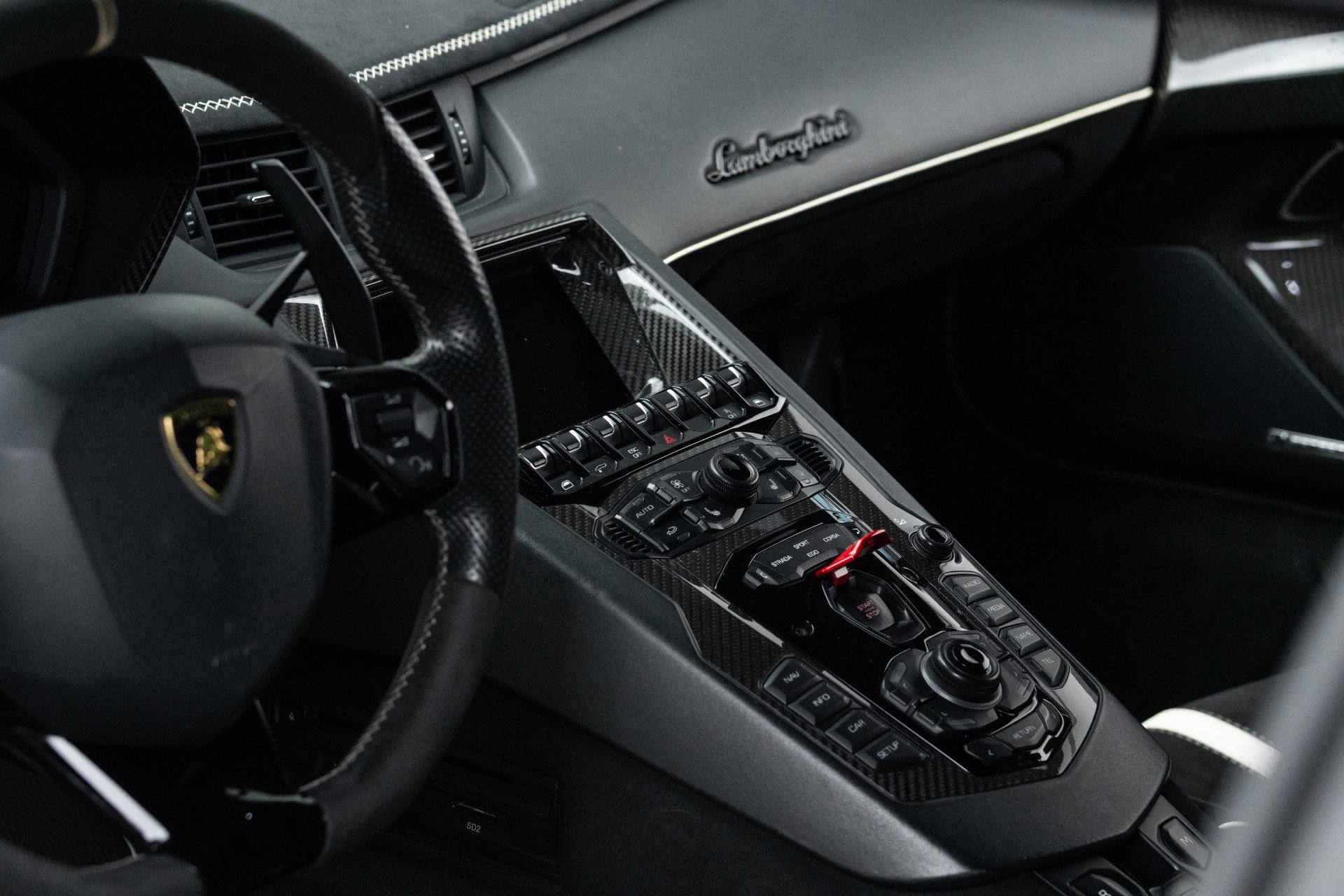 Used 2021 Lamborghini Aventador SVJ AWD/4WD image 52
