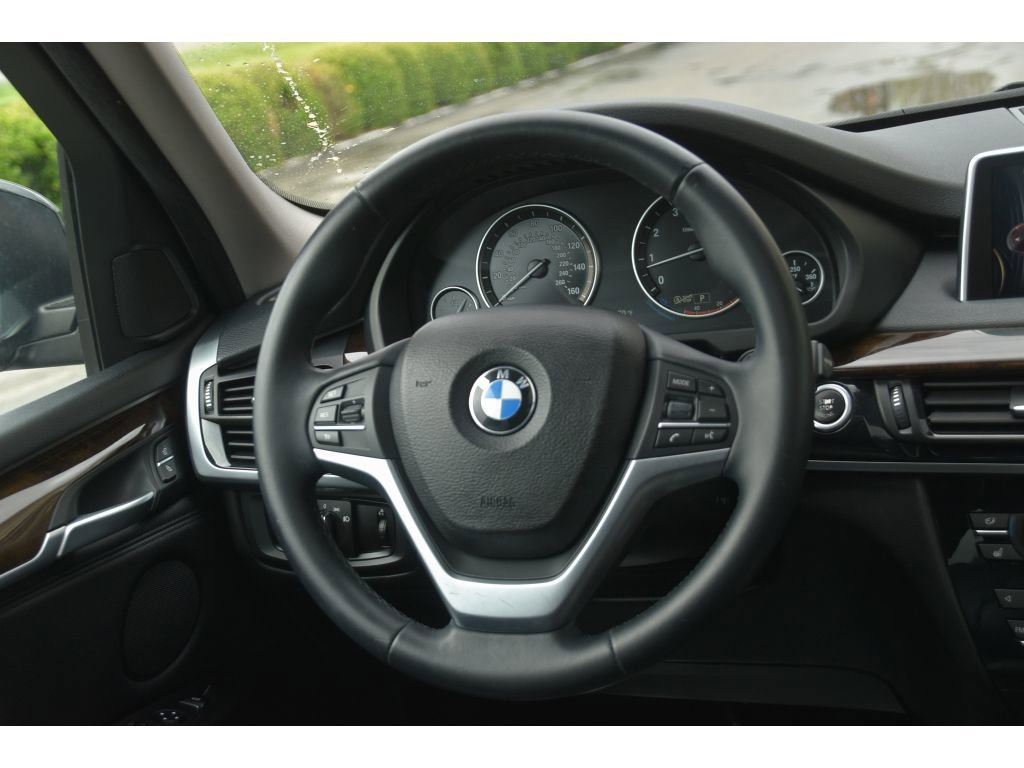 Used 2015 BMW X5 xDrive35i image 16