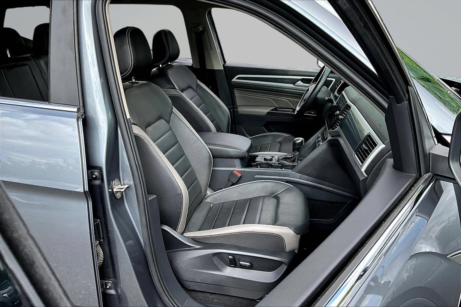 Used 2021 Volkswagen Atlas SEL Premium AWD/4WD image 27