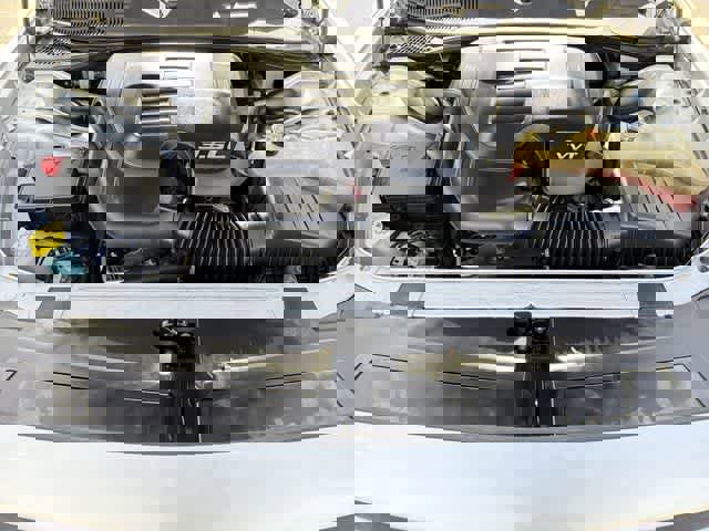 Used 2021 Dodge Challenger SXT image 11