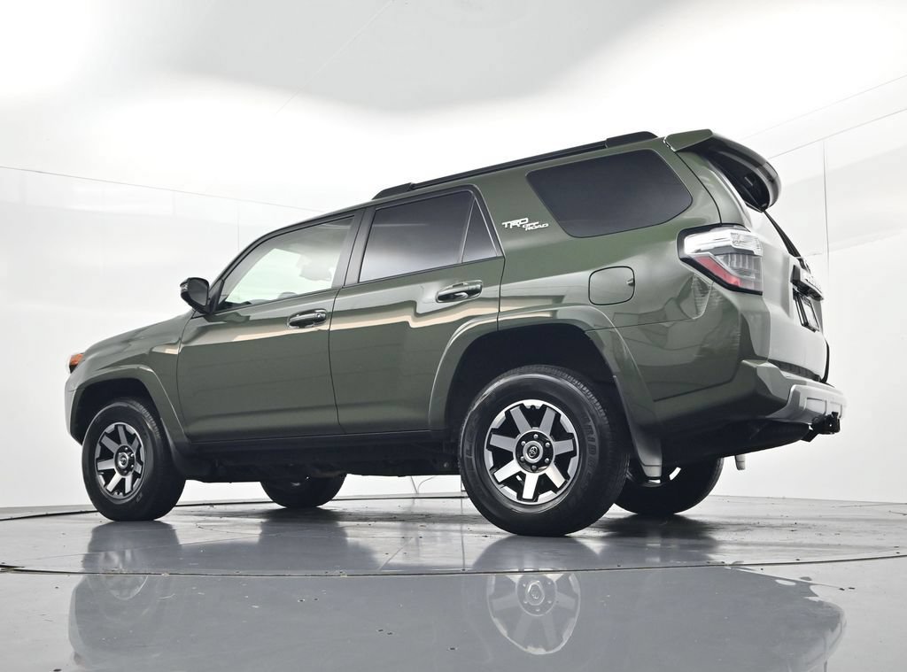 Used 2022 Toyota 4Runner TRD Off-Road Premium AWD/4WD image 50