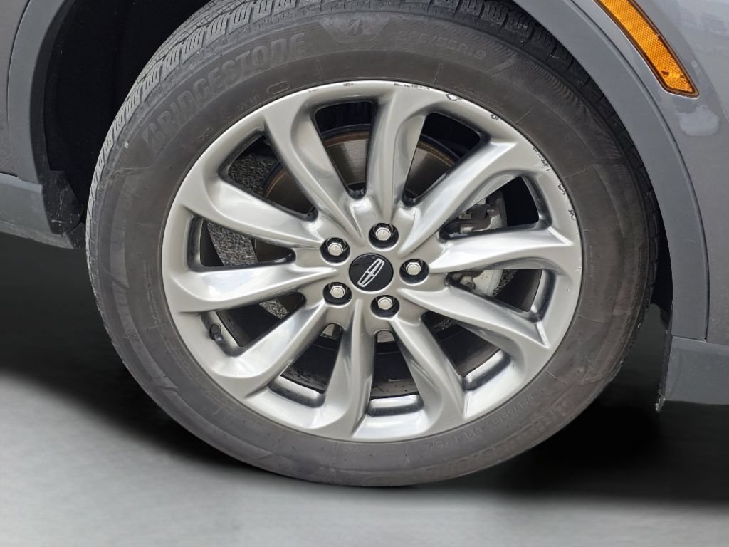 Used 2021 Lincoln Corsair AWD w/ Premium Package image 19