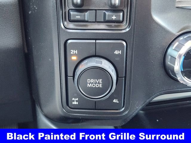 New 2026 Ford F250 Lariat w/ Black Appearance Package image 21