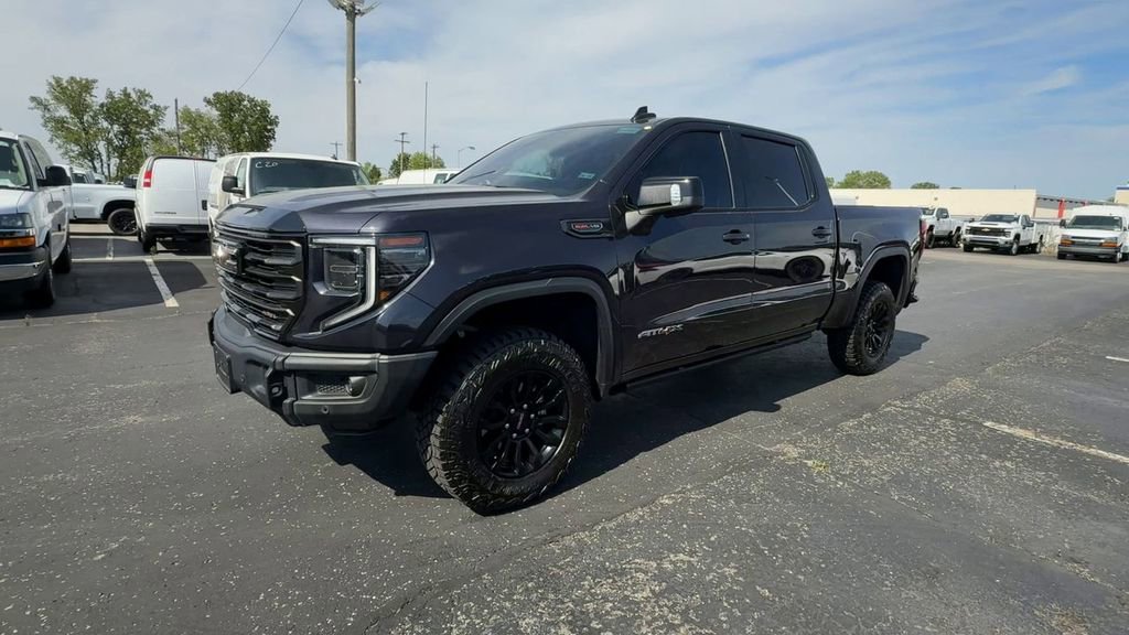 Used 2023 GMC Sierra 1500 AT4X AWD/4WD image 4