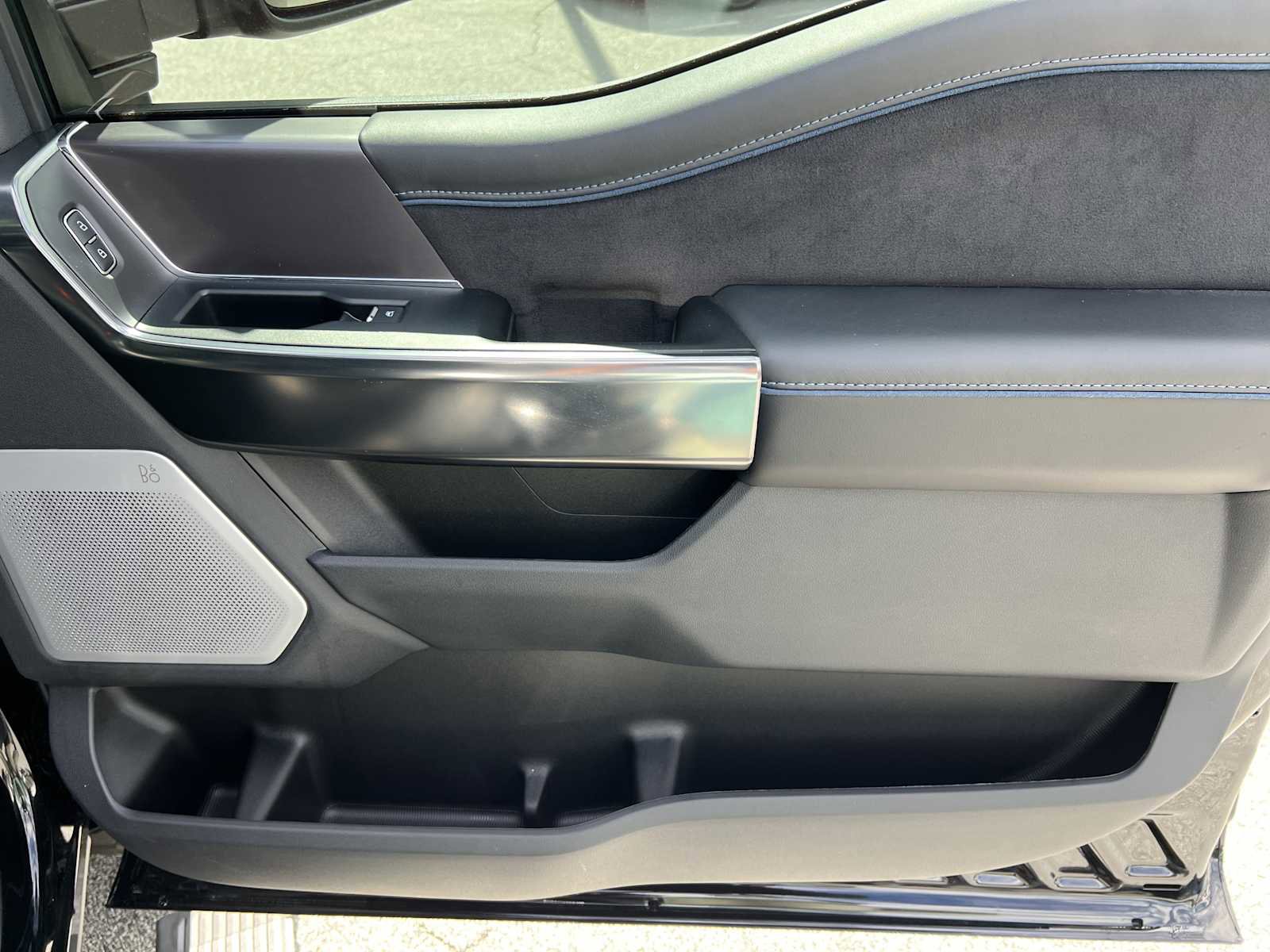 New 2026 Ford F250 Platinum image 18