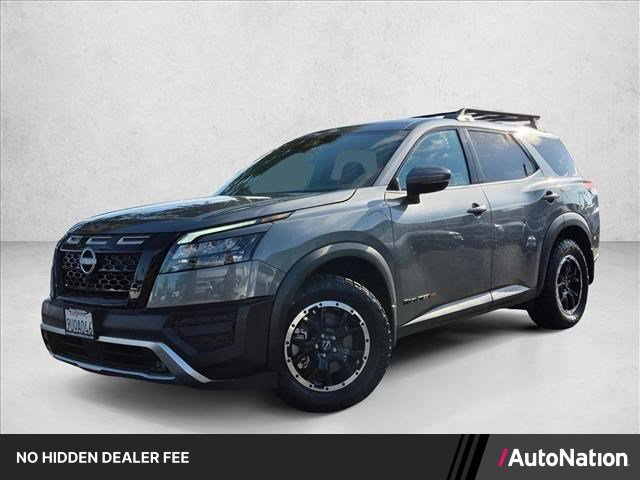 Used 2025 Nissan Pathfinder Rock Creek AWD/4WD video 1