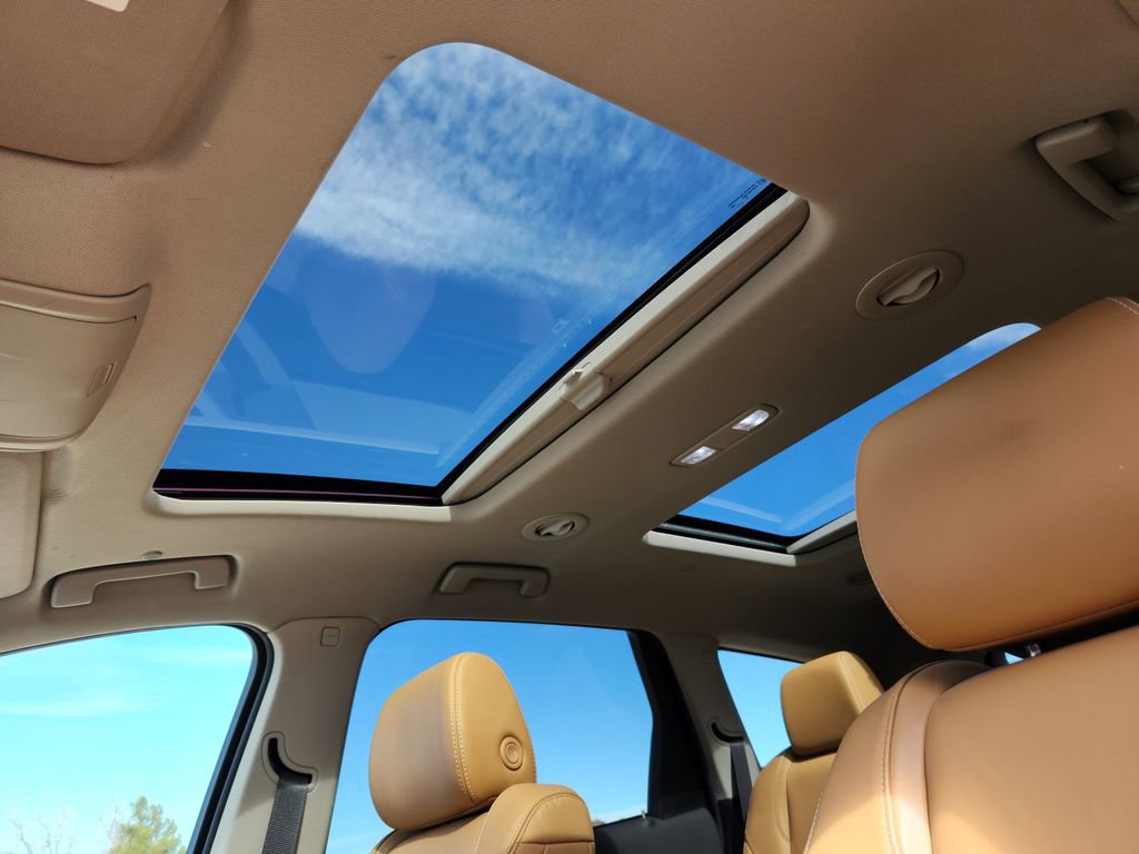 Used 2019 Buick Enclave Premium w/ Experience Buick Package image 29