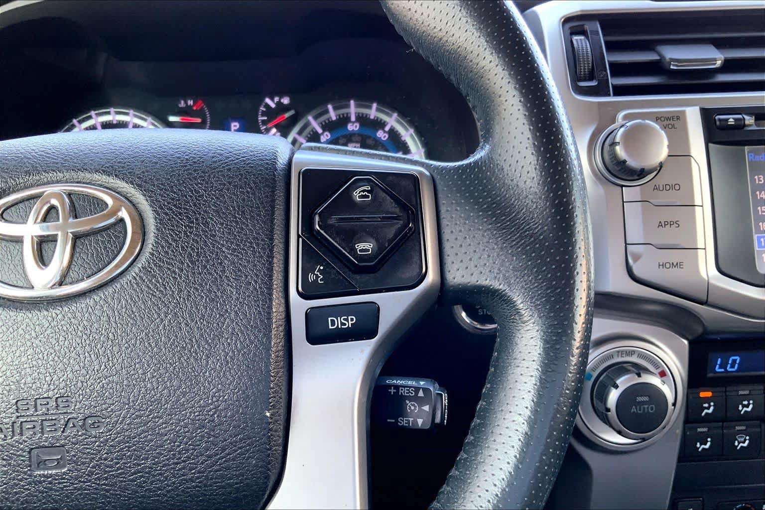 Used 2015 Toyota 4Runner Limited AWD/4WD image 25