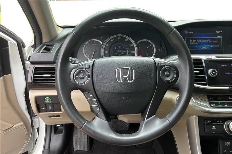Used 2015 Honda Accord EX-L image 17