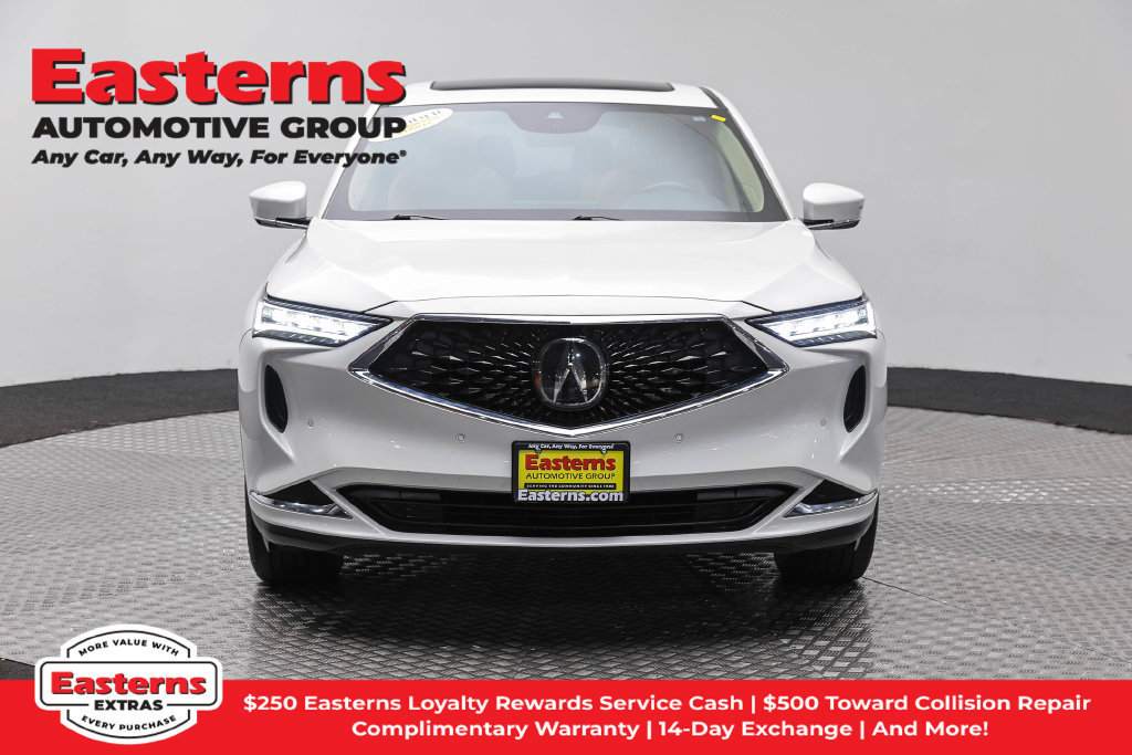 Used 2023 Acura MDX w/ Technology Package AWD/4WD image 3